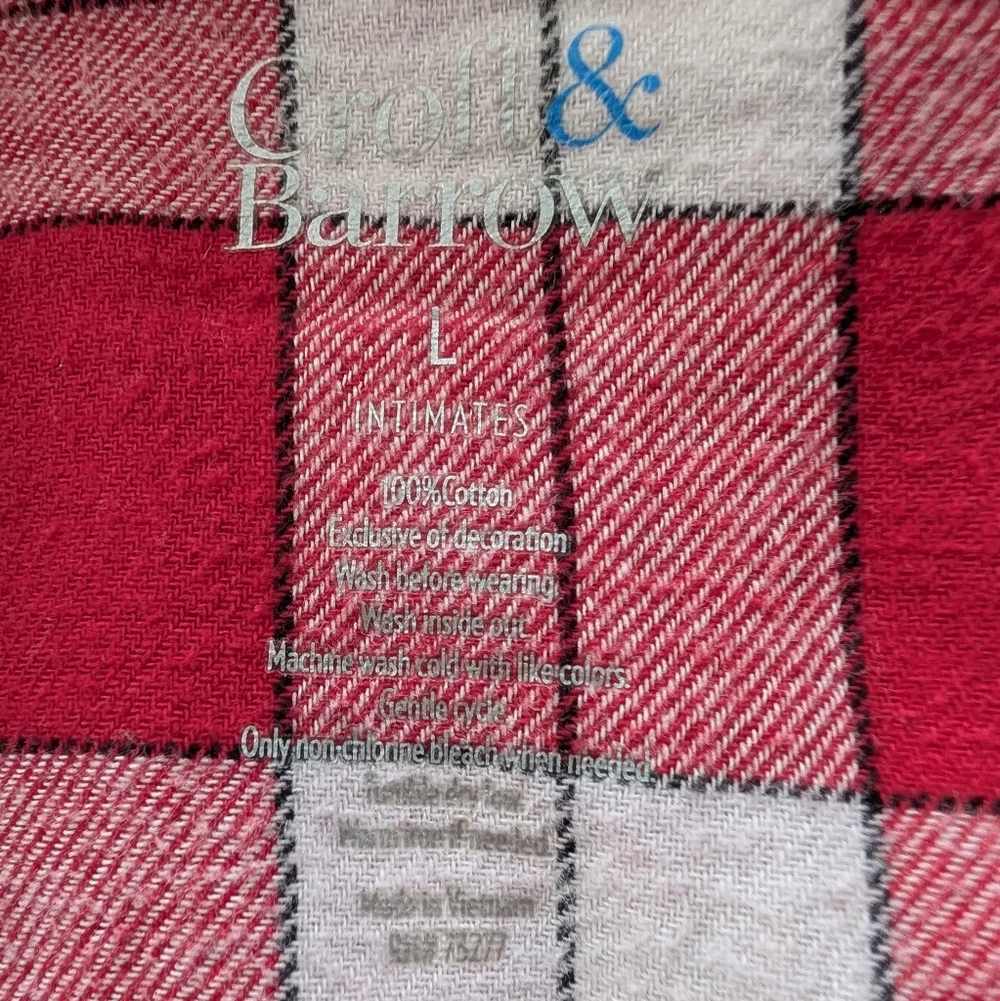 Croft & Barrow cotton flannel red & white checked traditional nightgown. Large.
